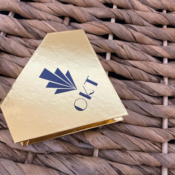 ๐ OKT Lashes in Kendra - Picture 2 of 3